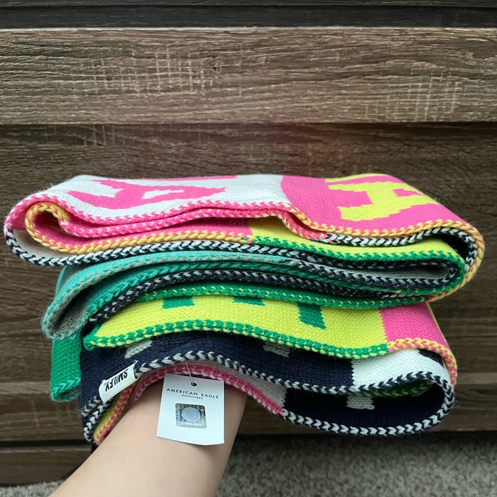 NWT American Eagle Knit Scarf